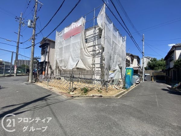 寝屋川市国松町　新築一戸建て