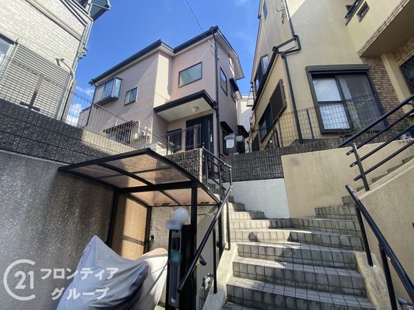 枚方市香里ケ丘４丁目　中古一戸建て