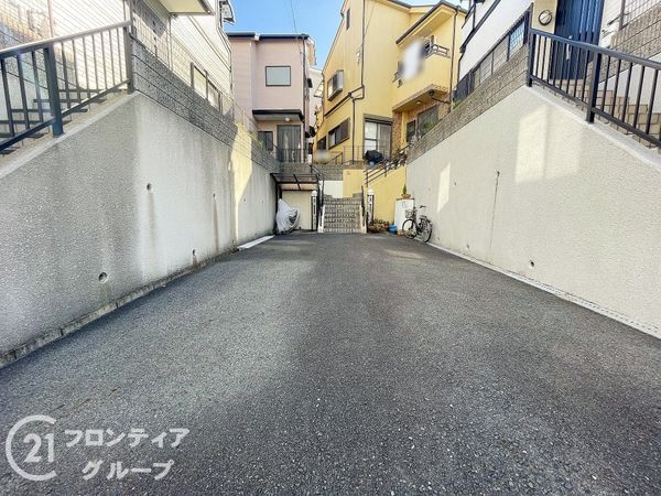 枚方市香里ケ丘４丁目の中古一戸建て