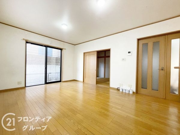 枚方市香里ケ丘４丁目の中古一戸建て