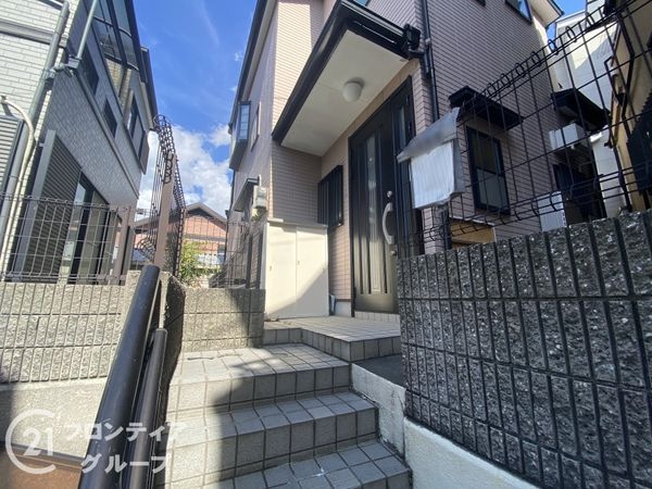 枚方市香里ケ丘４丁目　中古一戸建て