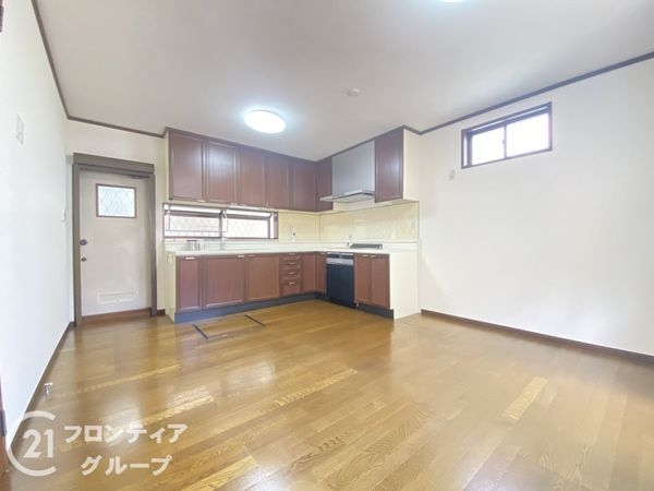 枚方市香里園桜木町　中古一戸建て