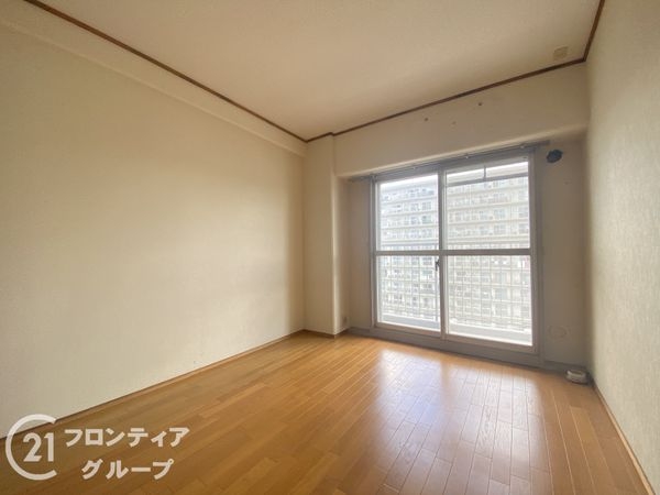 寝屋川東ファミリータウン中1番館　中古マンション