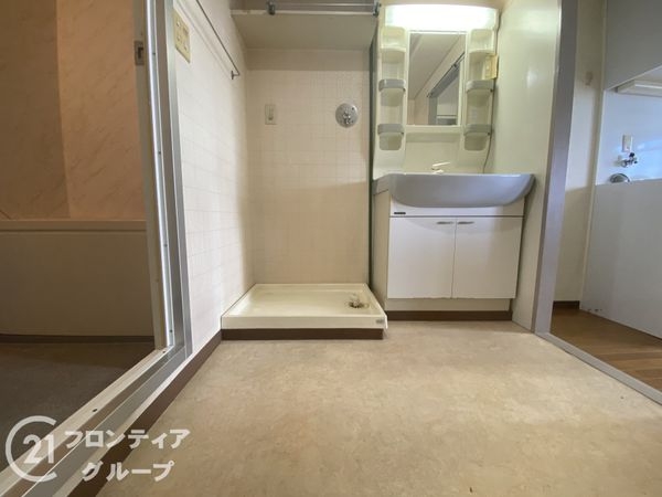 寝屋川東ファミリータウン中1番館　中古マンション