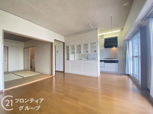 寝屋川東ファミリータウン中1番館　中古マンション