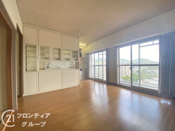 寝屋川東ファミリータウン中1番館　中古マンション