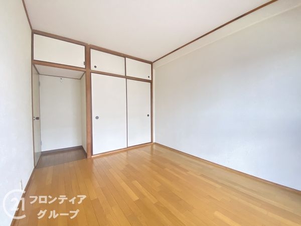 寝屋川東ファミリータウン中1番館　中古マンション