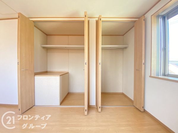 寝屋川市池田旭町の中古一戸建て