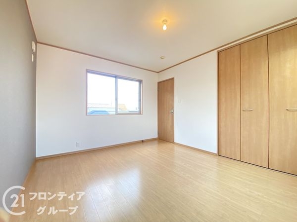寝屋川市池田旭町の中古一戸建て