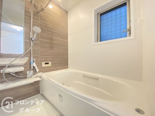 寝屋川市池田旭町の中古一戸建て