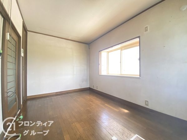枚方市野村元町の中古一戸建て