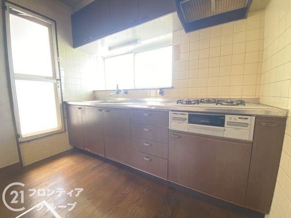 枚方市野村元町の中古一戸建て