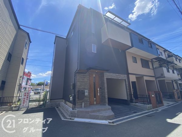 寝屋川市音羽町　中古一戸建て
