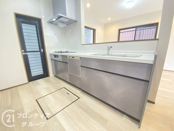 枚方市長尾東町3丁目の中古一戸建て(キッチン)