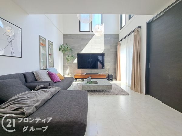 枚方市香里ケ丘５丁目　中古一戸建て