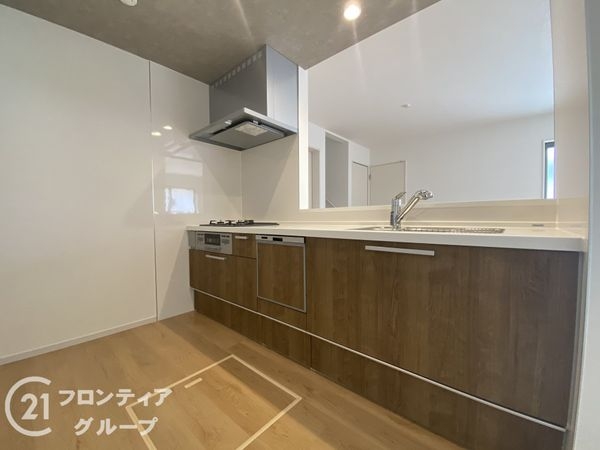 枚方市船橋本町２丁目　新築一戸建て　１期　１号棟