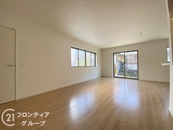 枚方市船橋本町２丁目　新築一戸建て　１期　１号棟