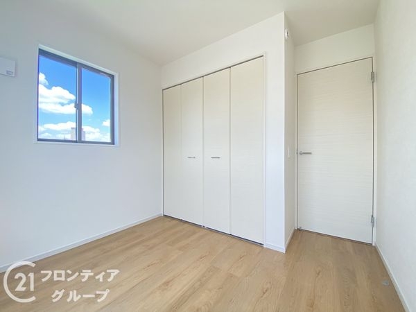 枚方市西船橋１丁目　新築一戸建て　１期　１号棟
