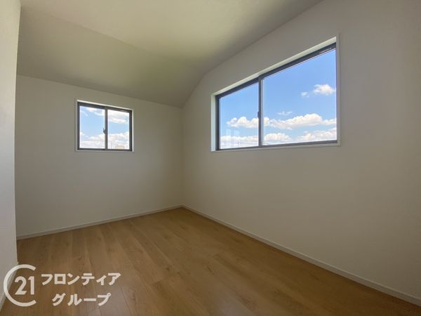 枚方市西船橋１丁目　新築一戸建て　１期　１号棟
