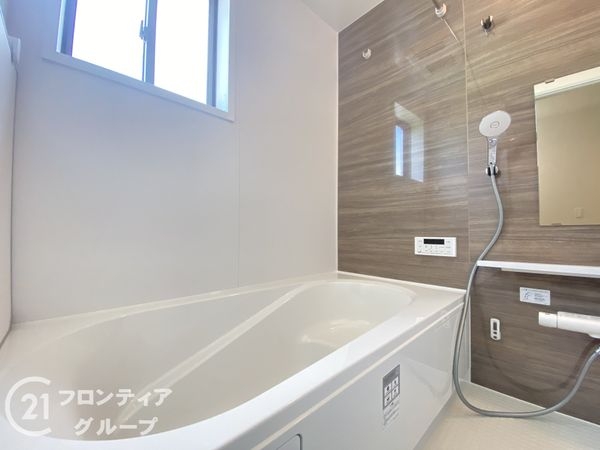 枚方市西船橋１丁目　新築一戸建て　１期　１号棟