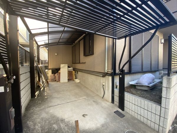 枚方市小倉町の中古一戸建て