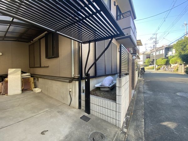 枚方市小倉町の中古一戸建て
