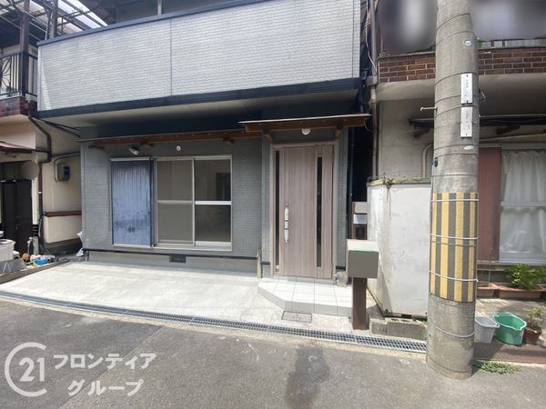枚方市長尾家具町３丁目の中古一戸建て