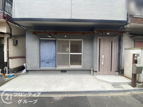枚方市長尾家具町３丁目の中古一戸建て