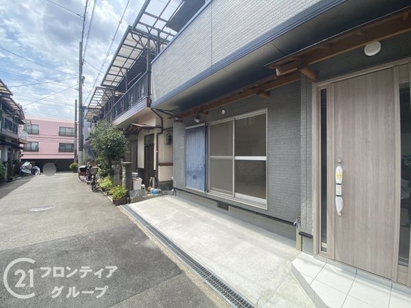 枚方市長尾家具町３丁目の中古一戸建て