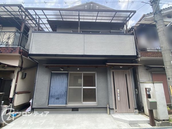 枚方市長尾家具町３丁目　中古一戸建て