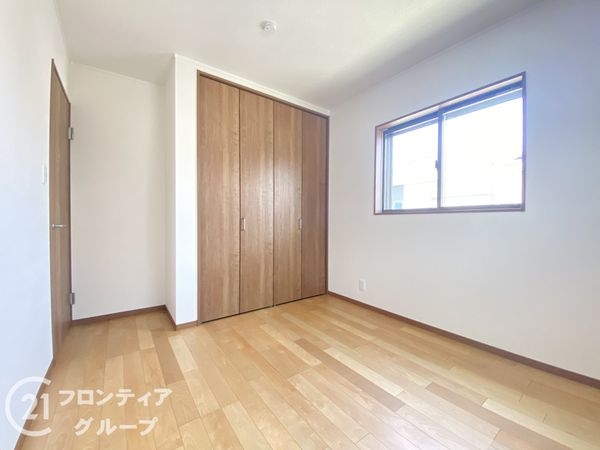 交野市郡津５丁目　新築一戸建て