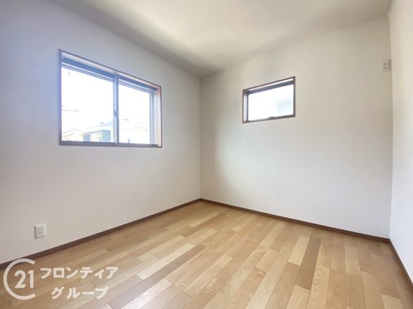 交野市郡津５丁目　新築一戸建て