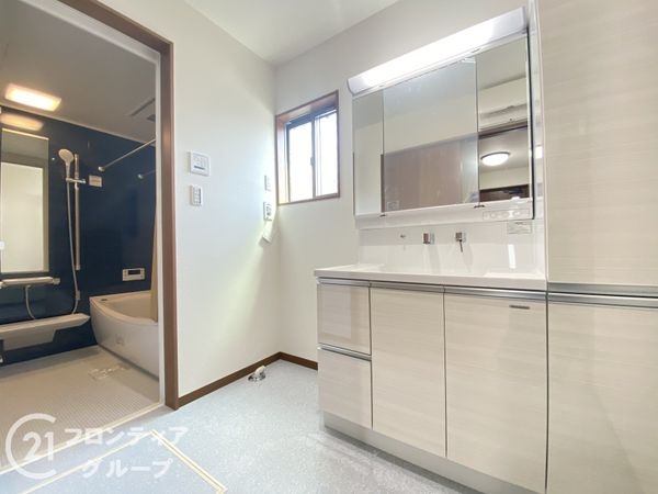 交野市郡津５丁目　新築一戸建て