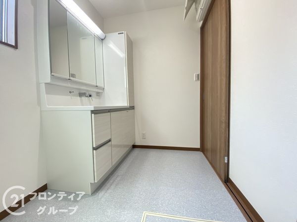 交野市郡津５丁目　新築一戸建て
