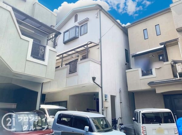 枚方市津田東町３丁目　中古一戸建て