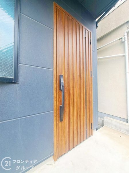 枚方市楠葉中之芝１丁目　中古一戸建て