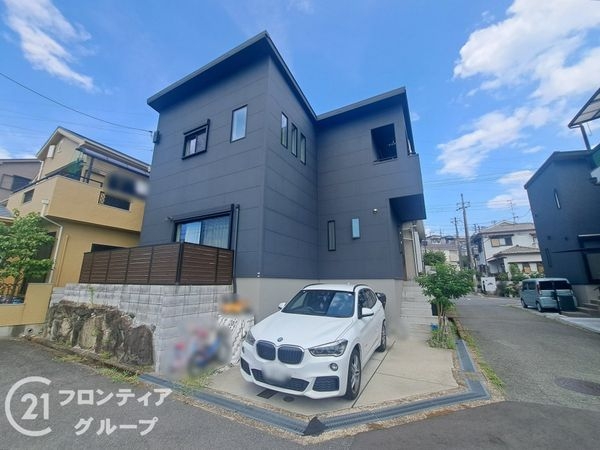 枚方市楠葉中之芝１丁目　中古一戸建て