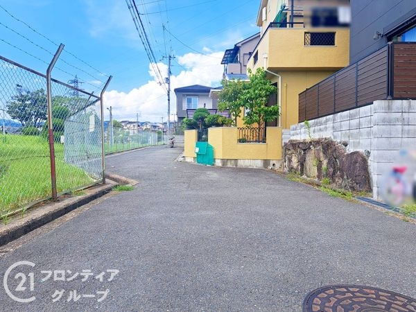 枚方市楠葉中之芝１丁目　中古一戸建て