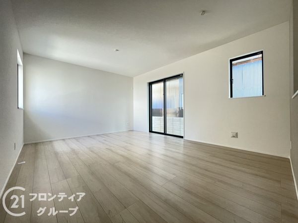 枚方市北楠葉町　新築一戸建て　B号棟