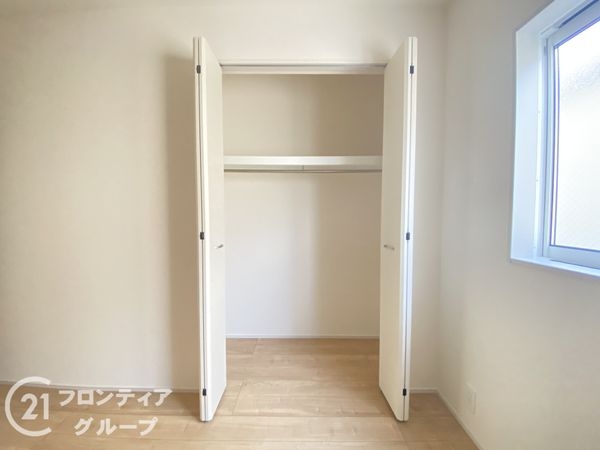 枚方市東香里元町　新築一戸建て　１期　１号棟