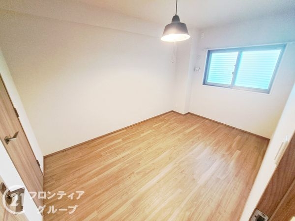 プレサンスロジェ四條畷忍ヶ丘ザ・テラス　中古マンション