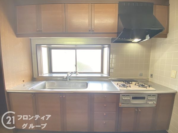 枚方市星丘２丁目　中古一戸建て
