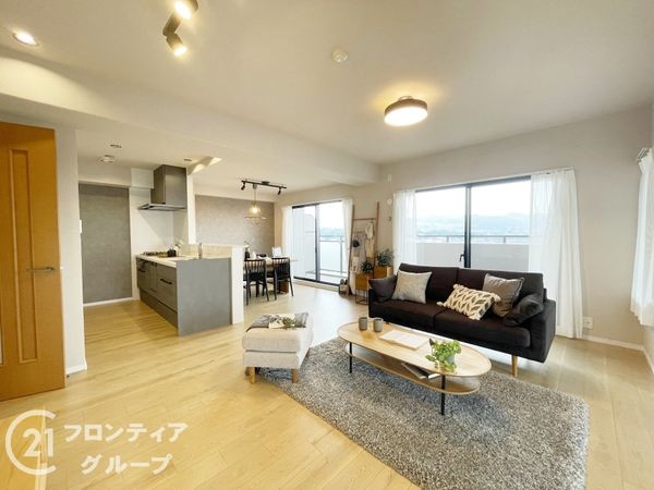 ステイツ枚方・長尾ヒルズ　中古マンション