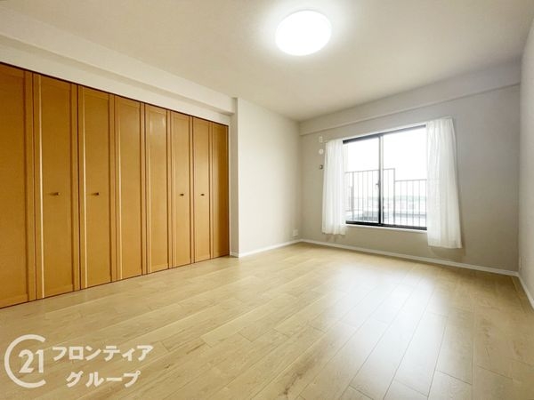 ステイツ枚方・長尾ヒルズ　中古マンション