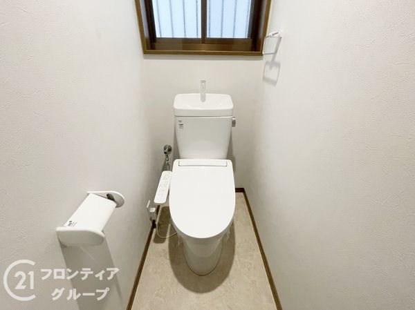 寝屋川市池田3丁目の中古一戸建て(トイレ)