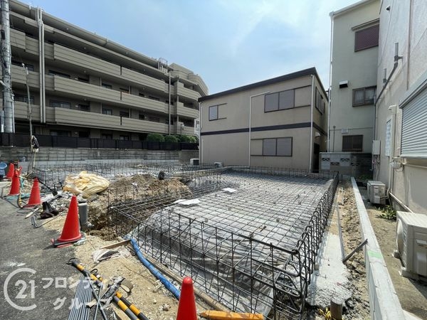 枚方市星丘１丁目　新築一戸建て　２号地