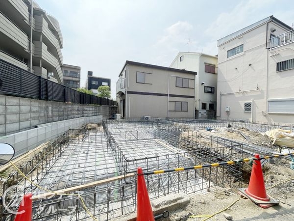 枚方市星丘１丁目　新築一戸建て　１号地