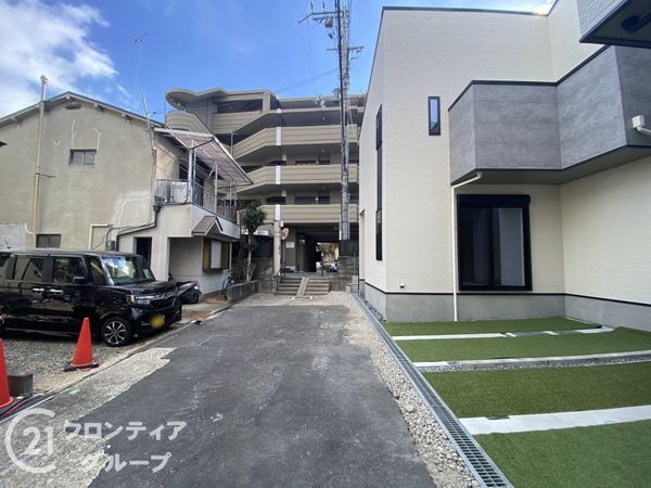 枚方市星丘１丁目　新築一戸建て　１号地