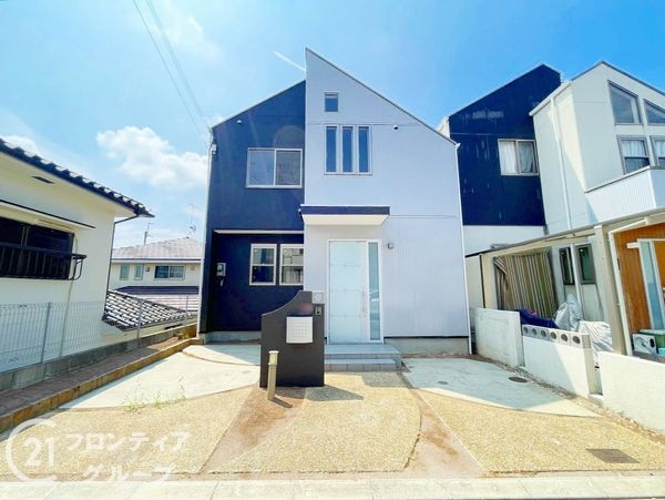 枚方市長尾元町３丁目　中古一戸建て