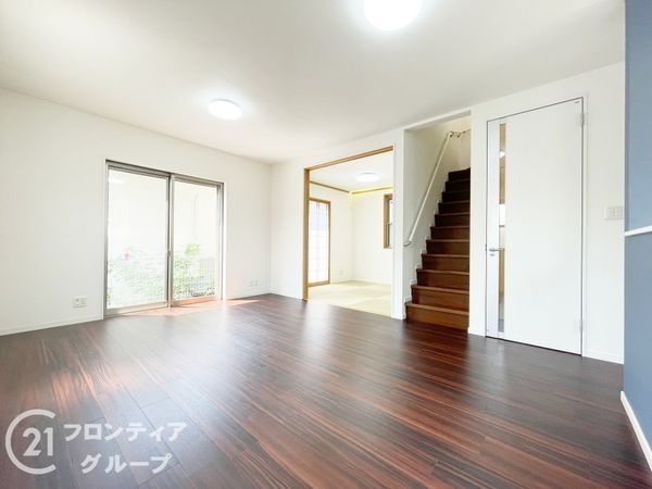 枚方市長尾元町３丁目の中古一戸建て